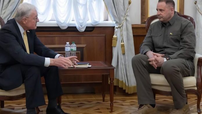 Американська сторона ініціювала розмову з головою ОП щодо дій України 9 травня