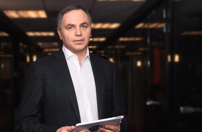 Роль Портнова у формуванні санкційних списків щодо російських олігархів
