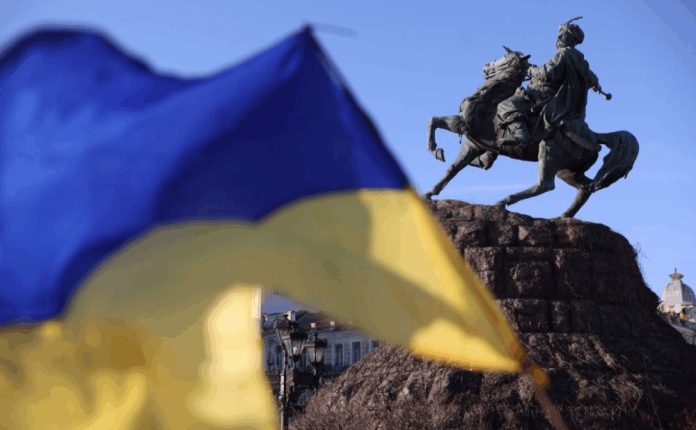 Що святкують в Україні та світі 12 травня