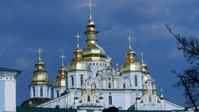 Свято 5 травня: сьогодні вшановують святу Ірину та ікону “Невипивана чаша”