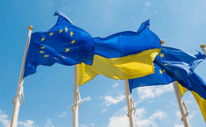 ЄС заморозив частину допомоги Україні