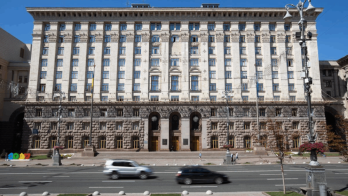 Депутат Київради спростував чутки про вилучення 8 мільярдів із бюджету столиці