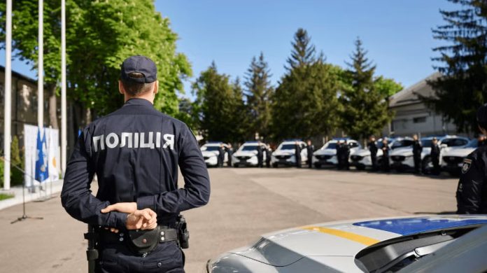 У Чернівцях підлітки побили ровесницю на скейт-майданчику