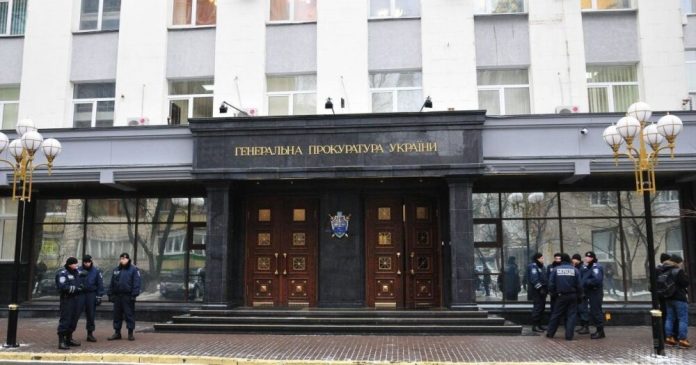 У Дніпрі викрили 11 шахрайських кол-центрів: працювали 300 операторів