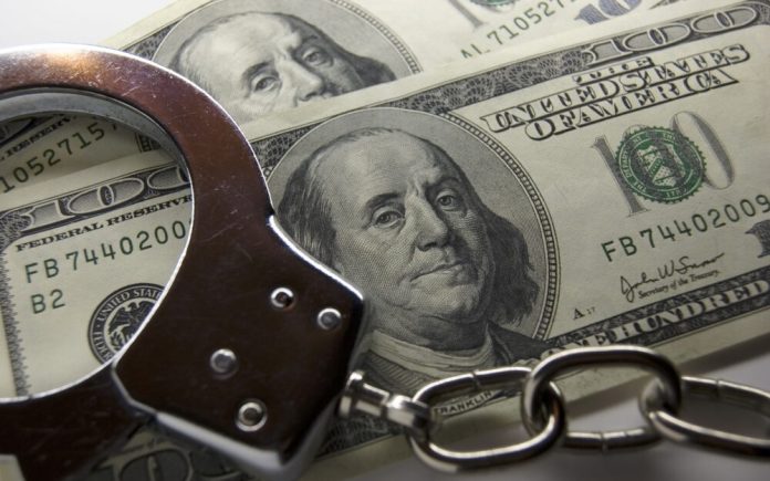 Чиновник Міноборони попався на продажі фіктивного бронювання за 10 тисяч доларів