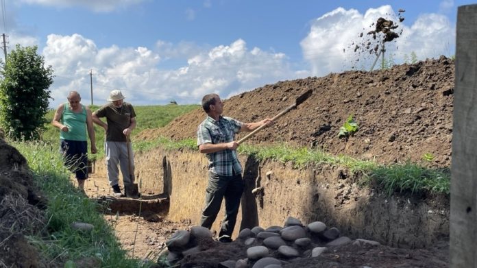 Археологічні знахідки в Галицькому замку: таємниці стародавньої еліти