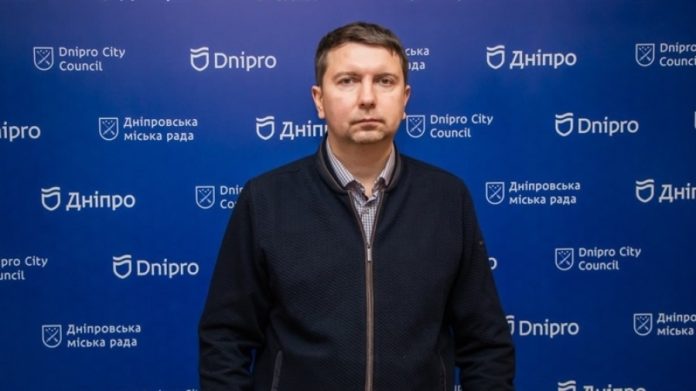 Секретар Дніпровської міськради Олександр Санжара: службові відрядження чи особисті подорожі?