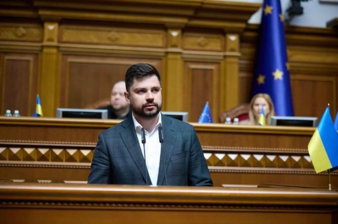 Нардеп Качура розповів про свою діяльність у молодіжних рухах у 2012 році