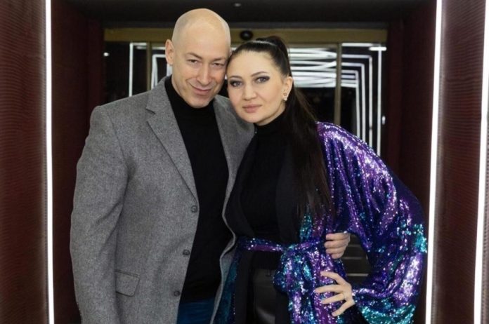 Олеся Бацман привітала свекра з 89-річчям, поділившись рідкісним сімейним фото