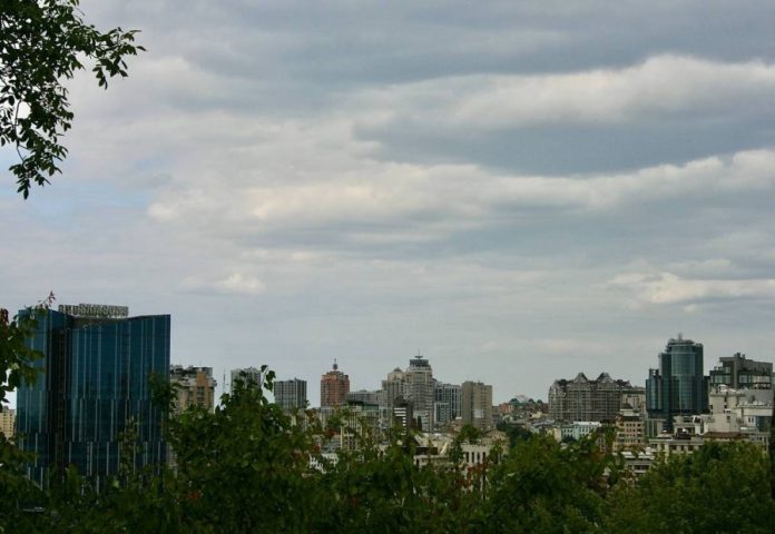 Правоохоронці перевіряють можливе самоправство на Солом’янці через ризик зсувів