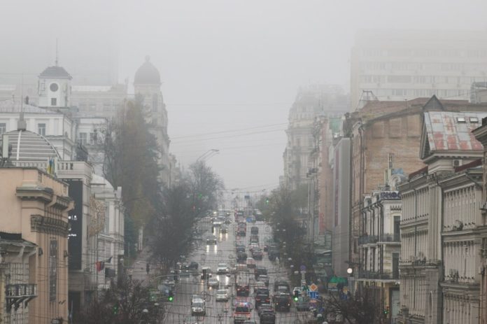 Прохолодна неділя без істотних опадів: якою буде погода в Україні 7 грудня