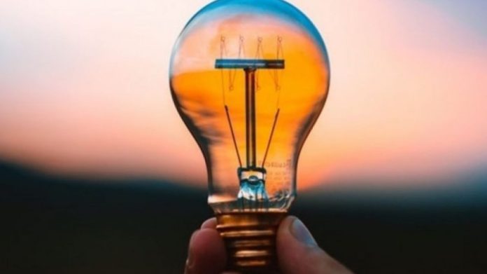 У Києві розслідують ймовірне завищення цін на електроенергію для шкіл і садків Деснянського району