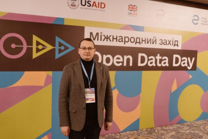 Скандал навколо члена НКРЕКП Олександра Формагея: брат втік за кордон і займається бізнесом у Варшаві