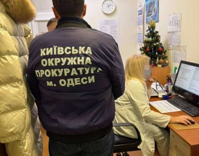 В Одесі викрили мережу фальшивих медичних довідок для ухилянтів від мобілізації
