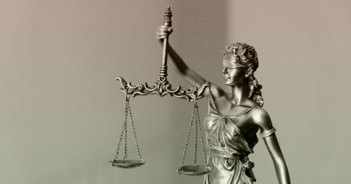 Підозра у державній зраді: на Хмельниччині розслідують співпрацю місцевої мешканки з російськими спецслужбами