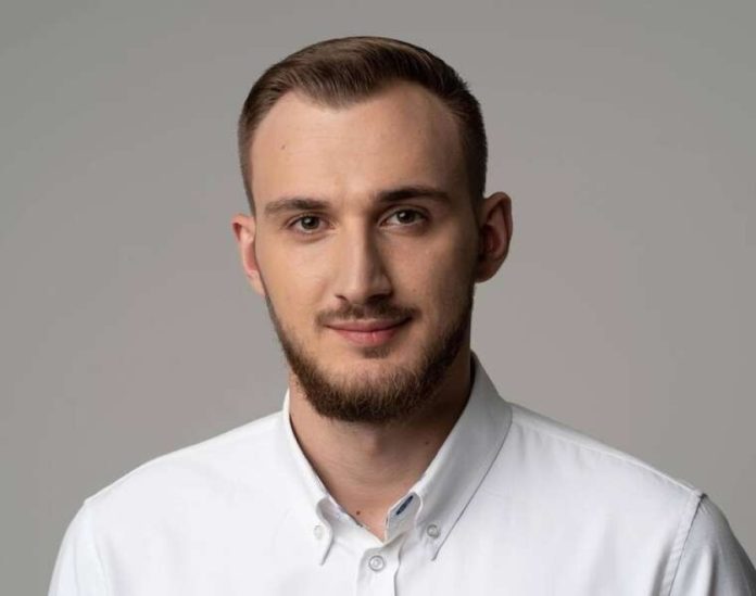 Політичне минуле та нинішня посада Олександра Александрова