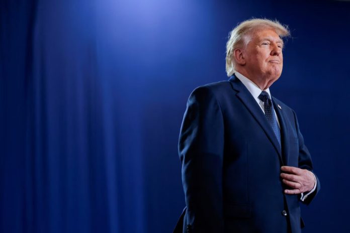 Трамп готовий стати зіркою фестивалю: артисти відмовились виступати