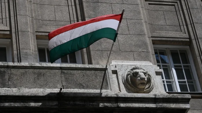 Угорщина вперше викликала російського посла через удари по Закарпаттю