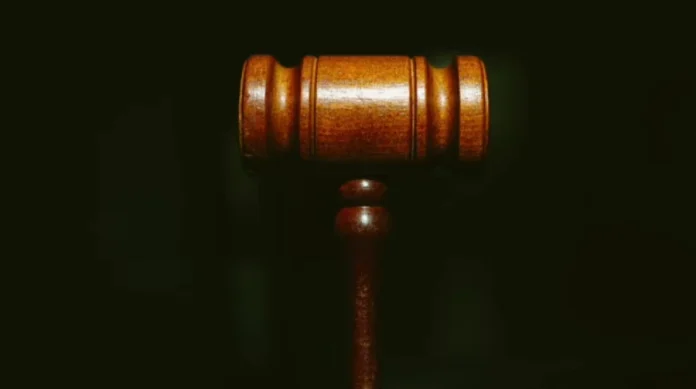 ВРП призупинила повноваження трьох суддів Верховного суду через корупційний скандал