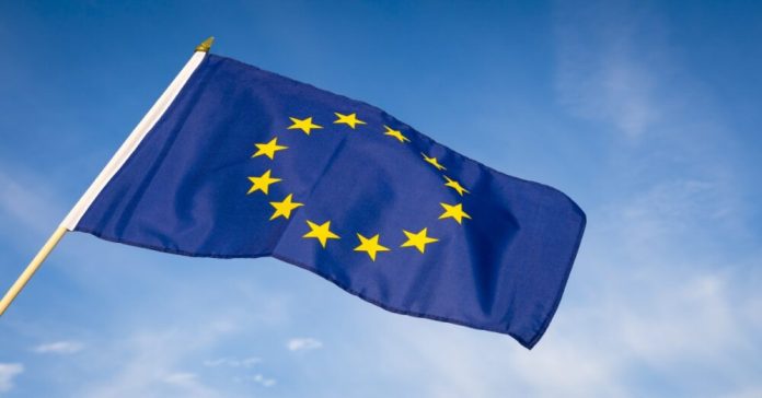 ЄС підтвердив свою дипломатичну присутність у Києві незважаючи на загрози з боку Росії
