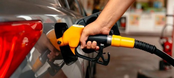 Ціни на пальне в Україні: зміни після вихідних