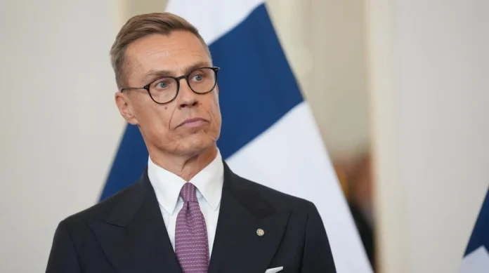 Фінський президент відмовився від ролі представника Європи на переговорах з Путіним