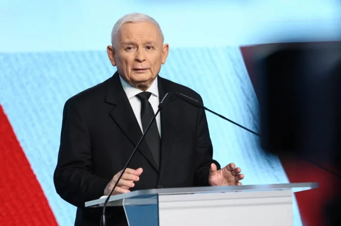 Скандал навколо орденів: Польща блокує вступ України до ЄС