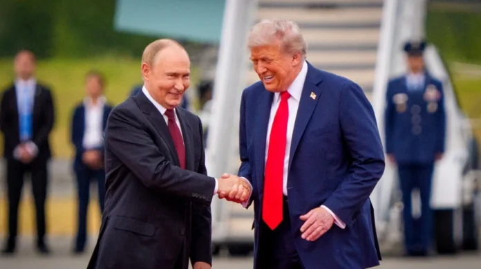 Трамп провів переговори з Путіним та Зеленським в один день