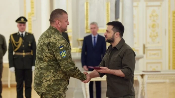 Залужний лідирує за рівнем довіри серед українців, випереджаючи Зеленського — нове дослідження КМІС