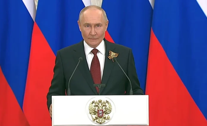 Польща відкинула заяви Путіна про «поділ України»