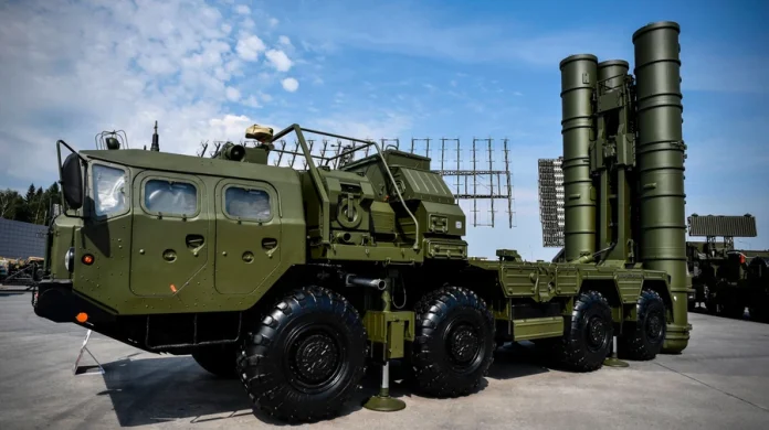 Туреччина намагається вирішити питання з російськими С-400 для повернення до програми F-35