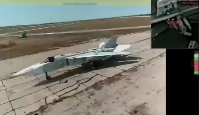 Знищення російського бомбардувальника Су-24М: Нацгвардія України завдала удару по аеродрому в Криму